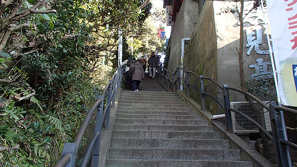 江の島の階段